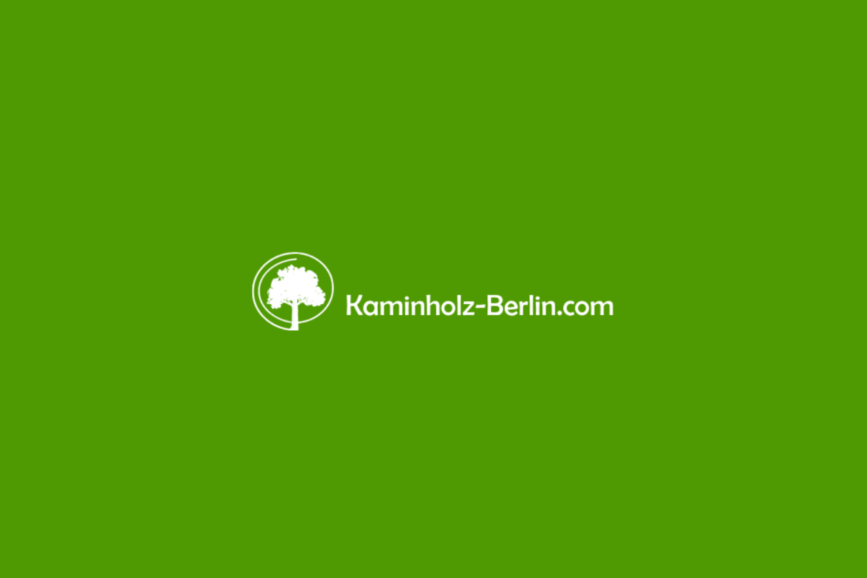 Brennholz im Karton
